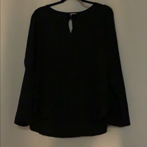 Black key hole blouse